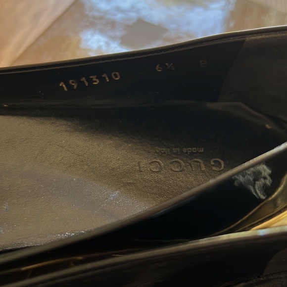 Gucci Moca Pelle Cuoio Nero/ Plati VIT. Vernice Soft/ Miroir Flats Size 6.5 - Picture 5 of 9